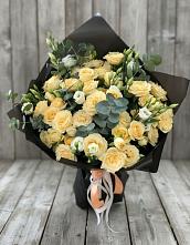 Букет цветов из:  Розы и Лизиантусы #REPLACE_PRED# Романовской