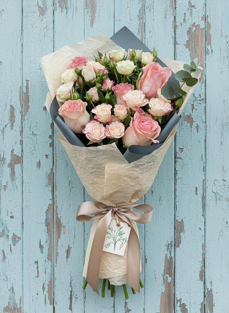 Букет цветов из: Розы в Романовской