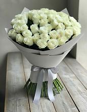 Букет 35 Белых роз в Романовской