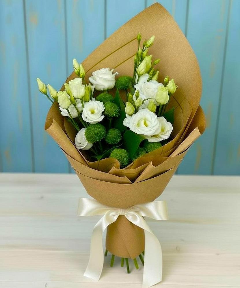 Букет цветов из: Хризантемы и Лизиантусы в Романовской