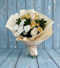 Букет цветов из:  Розы и Хризантемы в Романовской