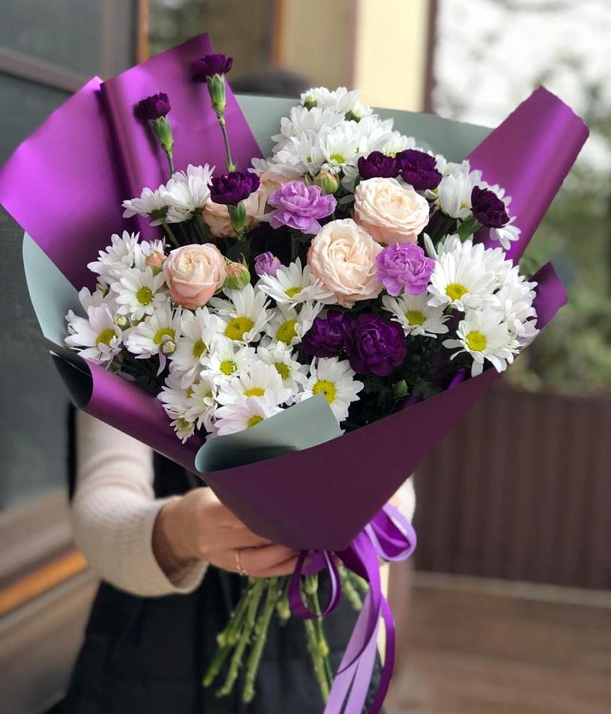 Букет цветов из: Хризантемы, Гвоздики и Розы в Романовской