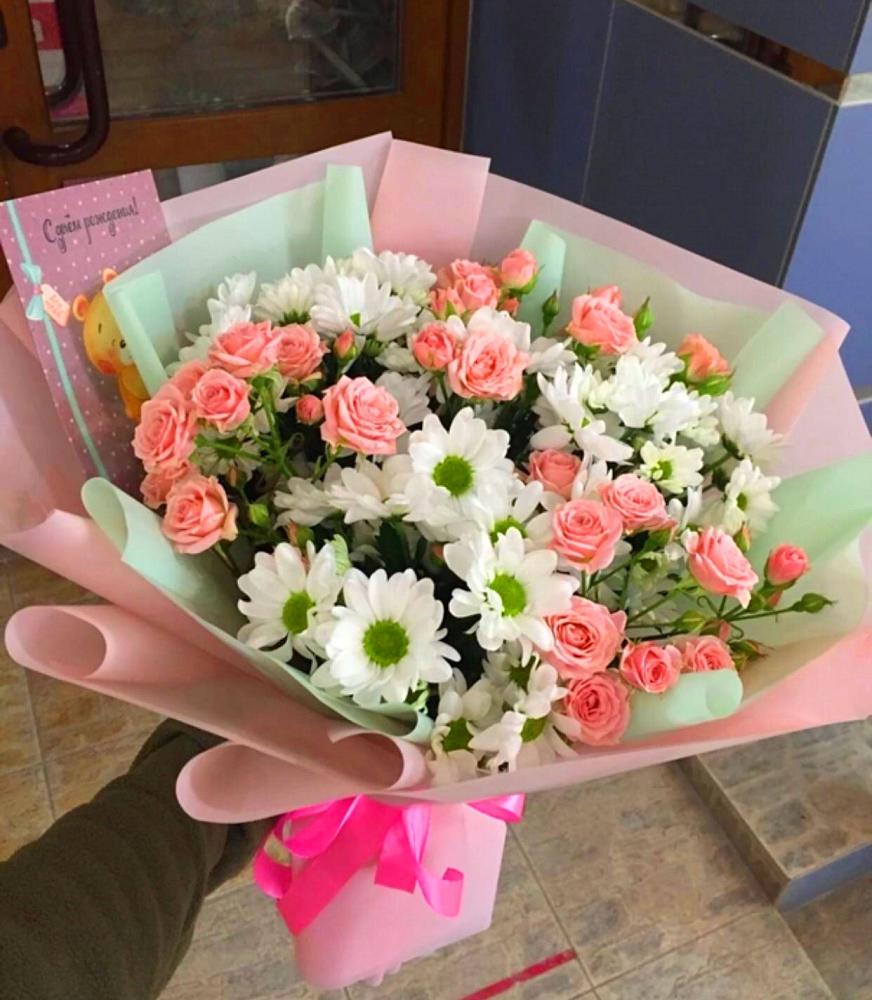 Букет цветов из: Розы и Хризантемы в Романовской