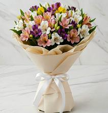 Букет цветов из:  Альстромерии #REPLACE_PRED# Романовской