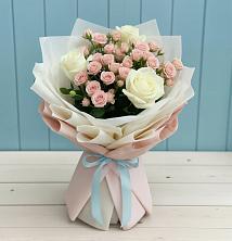 Букет цветов из:  Розы в Романовской