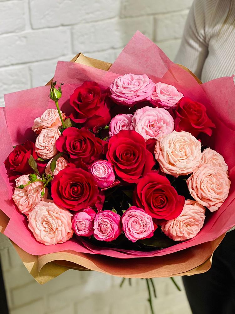 Букет цветов из: Розы в Романовской