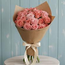Букет цветов из:  Розы в Романовской