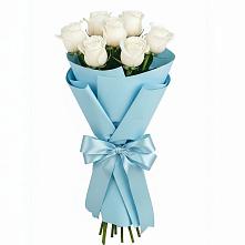 Букет 7 белых роз Проуд в Романовской