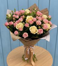 Букет цветов из:  Розы в Романовской