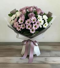 Букет цветов из:  Хризантемы и Розы в Романовской