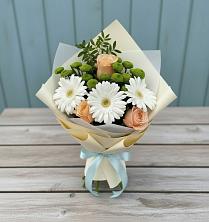 Букет цветов из:  Герберы, Розы и Хризантемы в Романовской