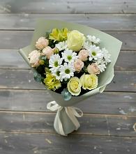 Букет цветов из:  Альстромерии, Розы и Хризантемы в Романовской
