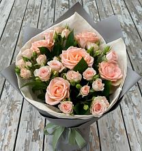 Букет цветов из:  Розы в Романовской