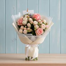 Букет цветов из:  Розы в Романовской