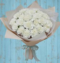 Букет цветов из:  Гвоздики в Романовской
