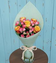 Букет цветов из:  Розы в Романовской
