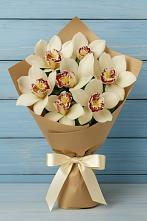 Букет цветов из:  Орхидеи и Розы в Романовской