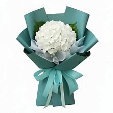 Букет цветов из:  Гортензия в Романовской